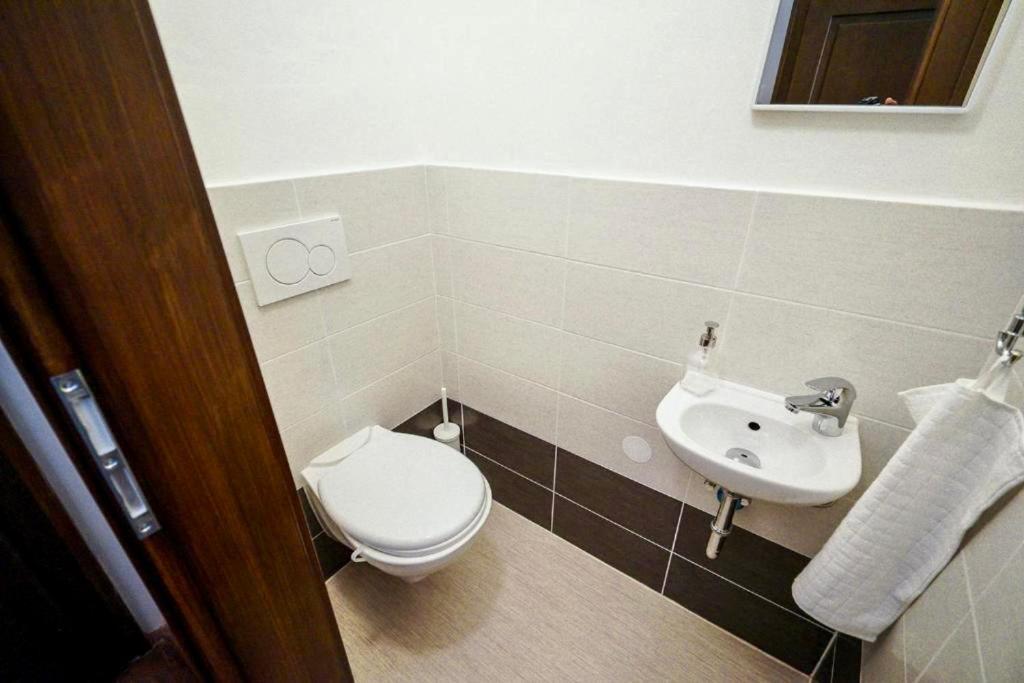 Apartmány Nerudova 36 Praga Esterno foto